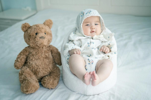 黔南宝宝吃不饱母乳的症状